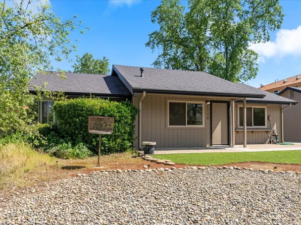 48187 Lindsay Ln, Oakhurst, CA 93644