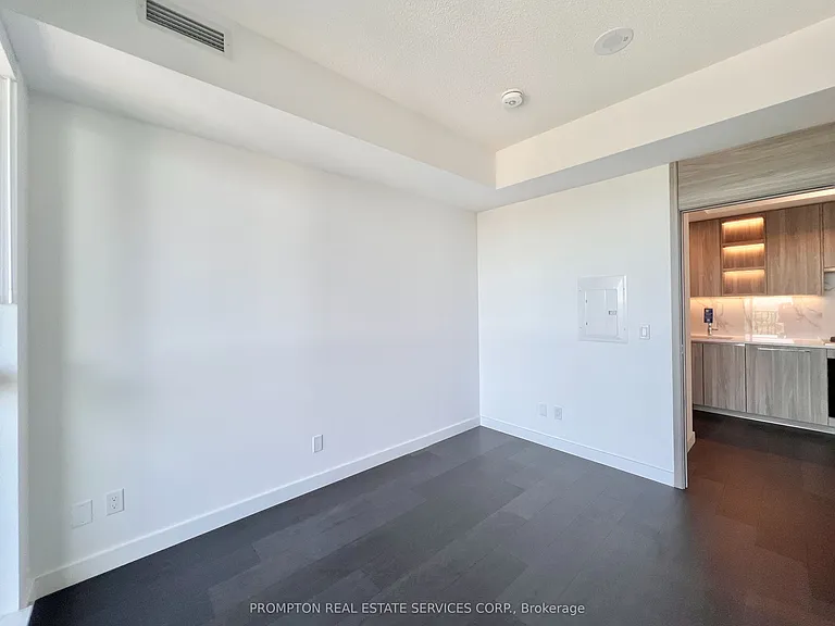 68 Esther Shiner Blvd #2005 — Photo 18