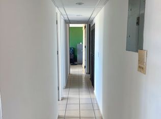 1049 Calle 3 SE #202, San Juan, PR 00921