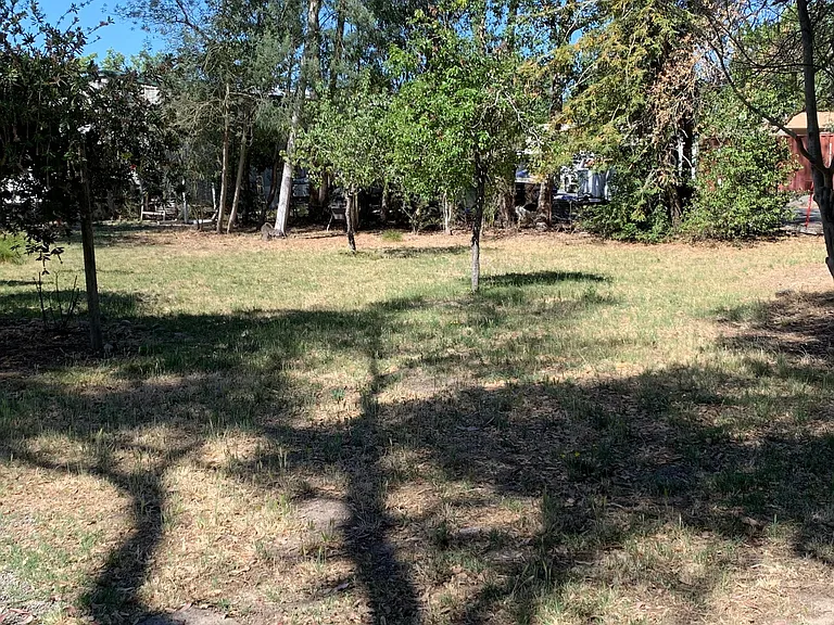 1850 Reiman Ln — Photo 3