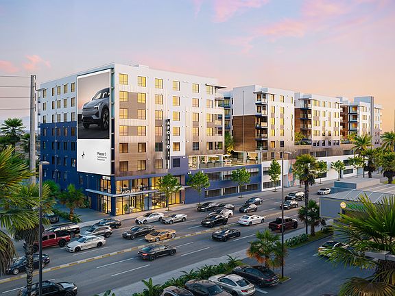 2nd image of 12888 Crenshaw Blvd #208