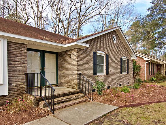 4th image of 108 Old Tavern Ln