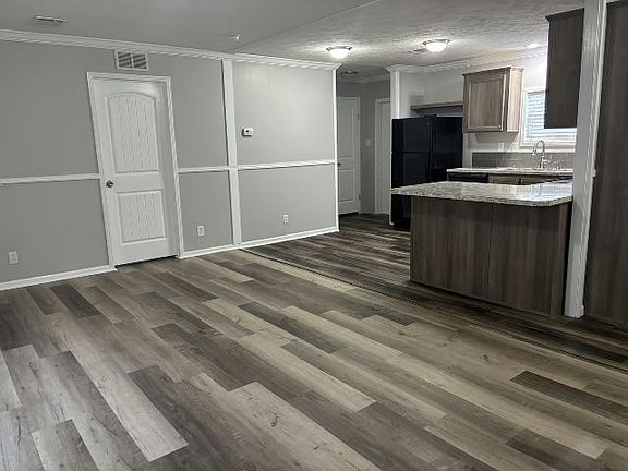 5th image of 130 Winter Park Ln #130