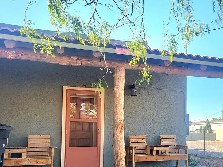 393 E San Miguel St — Photo 1