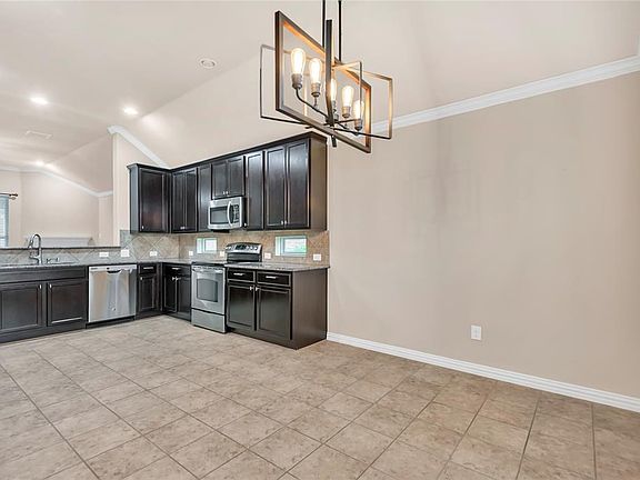 3rd image of 16433 Toledo Bend Ct