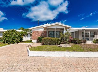 6020 Midnight Pass Rd #4, Sarasota, FL 34242