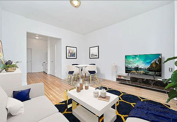 3rd image of 353 W 44th St APT 5A