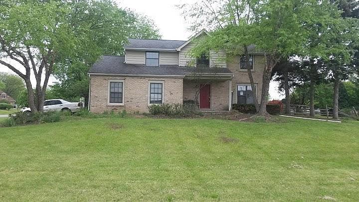 1st image of 9681 Meadow Wood Dr