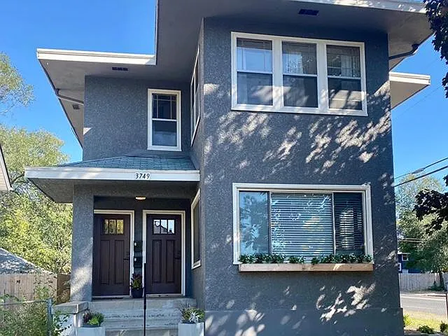 3749 Park Ave — Photo 2