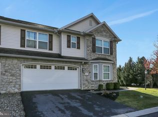 401 Redbud Ct, Harrisburg, PA 17110