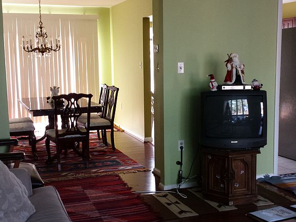 4th image of 4934 Herkimer St