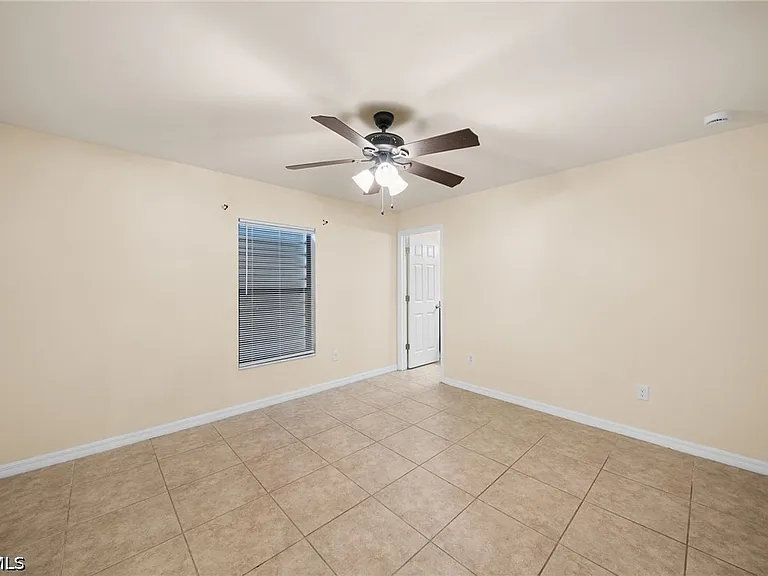 2820 SW 7th Pl — Photo 16