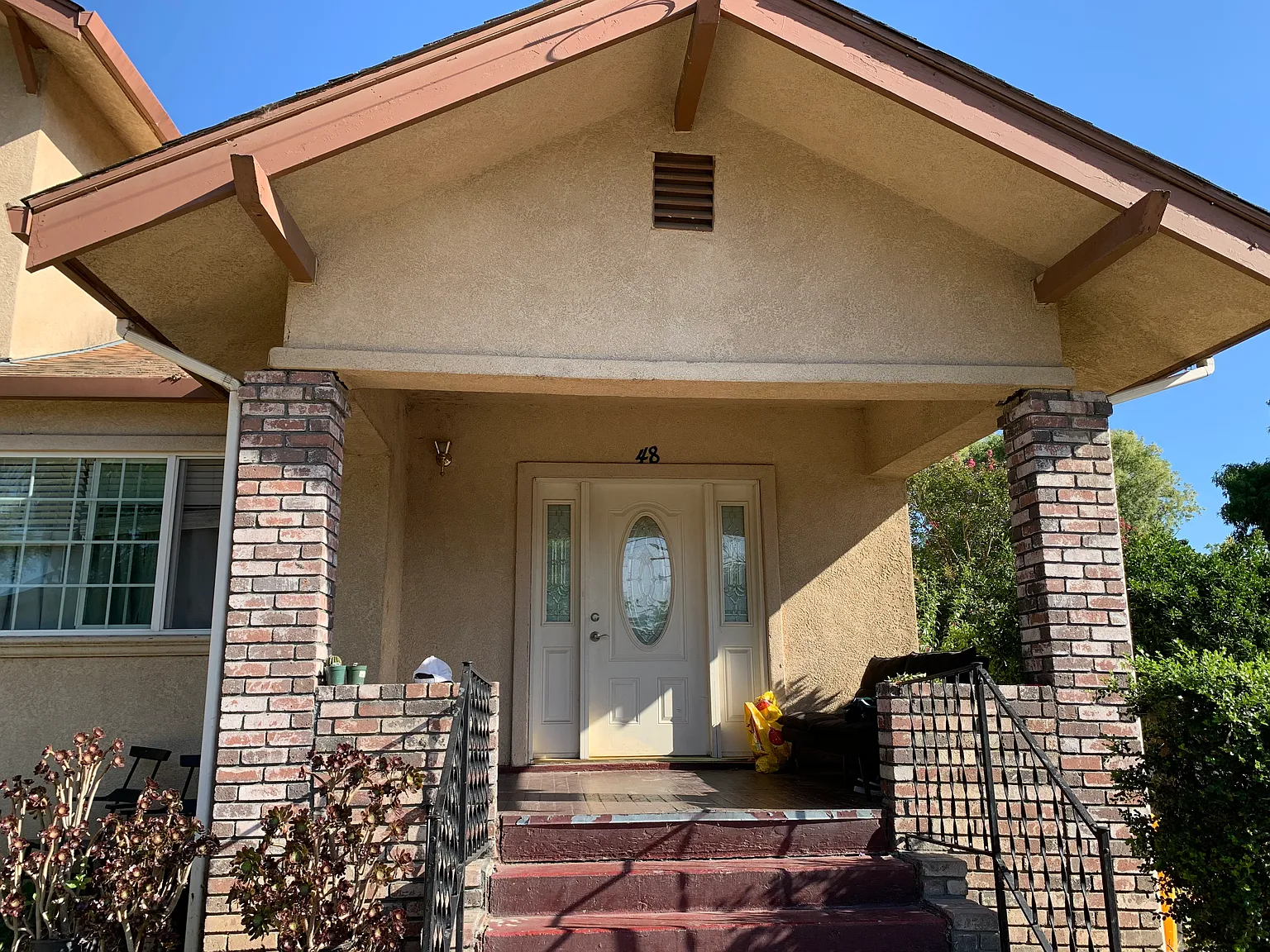3 bed, 1322 sqft, $2,200 — Photo 2