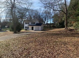 296 Pine Lake Ct, Spartanburg, SC 29301