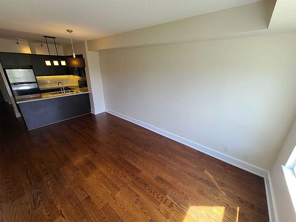 5th image of 676 Sheppard Ave E #202
