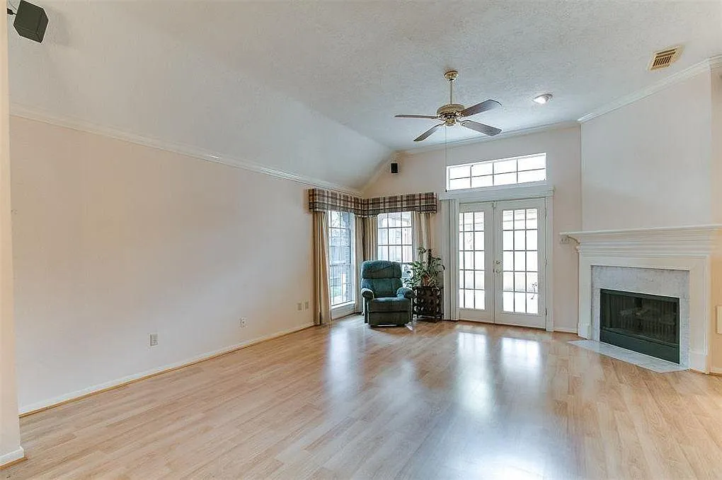 14803 Sparks Valley Dr — Photo 4