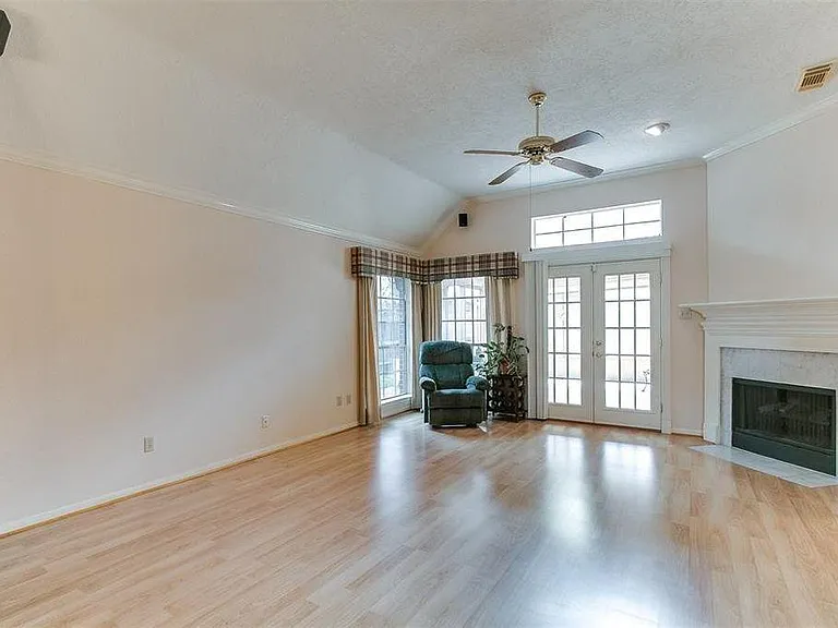 14803 Sparks Valley Dr — Photo 4