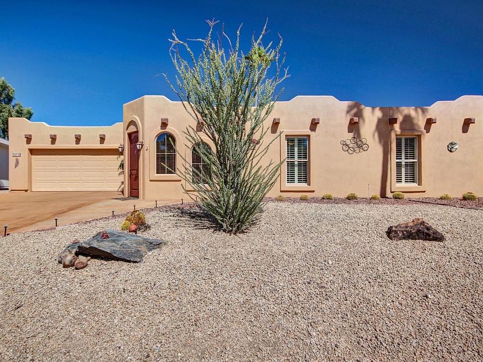 1st image of 10718 W Palmeras Dr