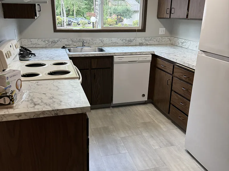 Chestnut Place Apartments — Photo 21