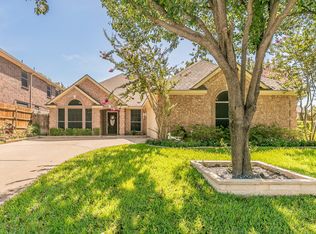 5544 Greenview Ct, North Richland Hills, TX 76148