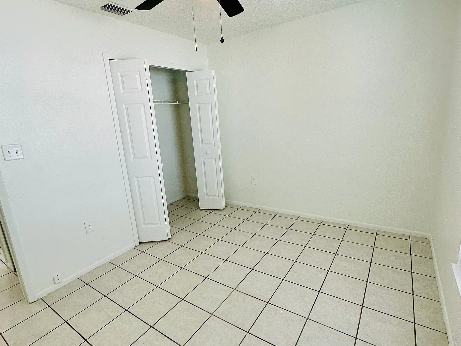 3606 Leanne Ct — Photo 4