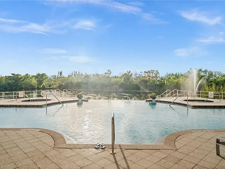 14380 Riva Del Lago Dr #802 — Photo 29