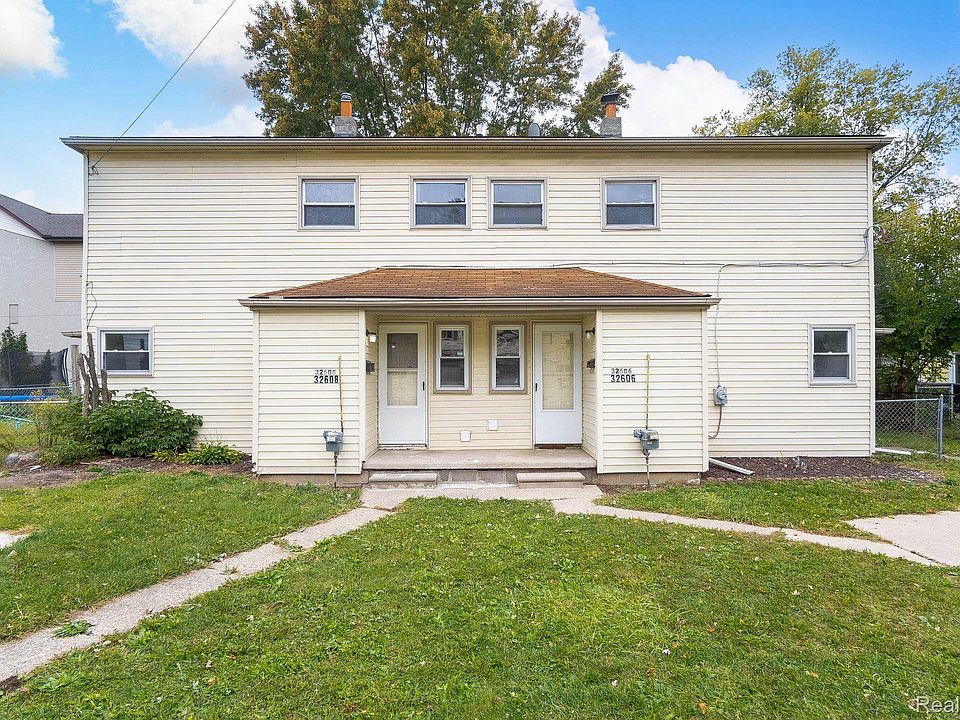 1st image of 32606-32608 Montcalm Ct