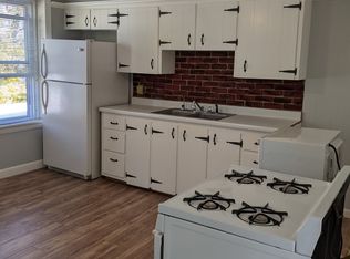 81 Farm St, Woonsocket, RI 02895