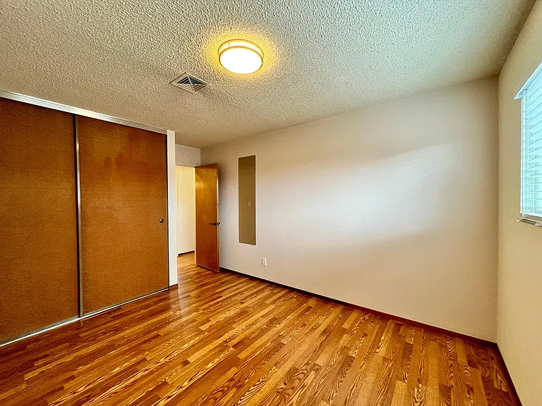 Second Bedroom Large Closet