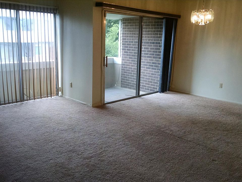 Living and dining room