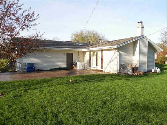 2nd image of 6104 Chatsworth Dr
