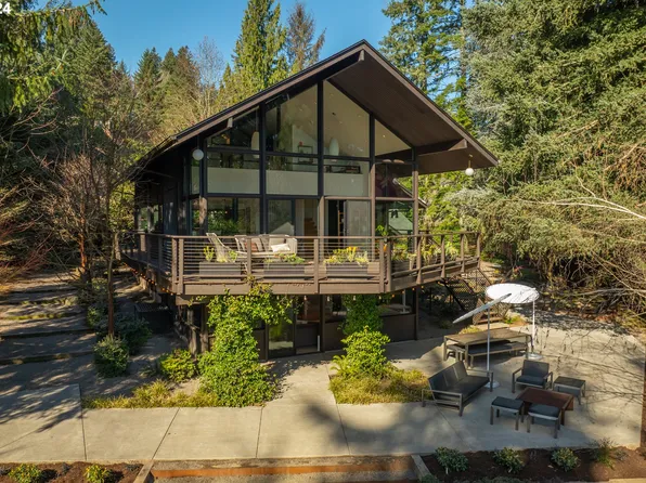 1870 S Palatine Hill Rd, Portland, OR 97219
