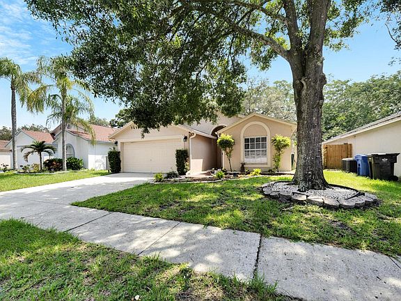 5th image of 13526 Bellingham Dr
