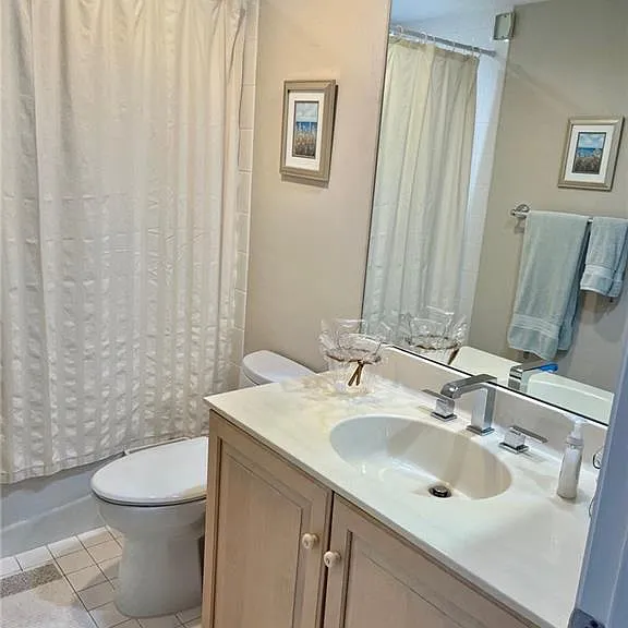 579 NE Plantation Rd #301 — Photo 12