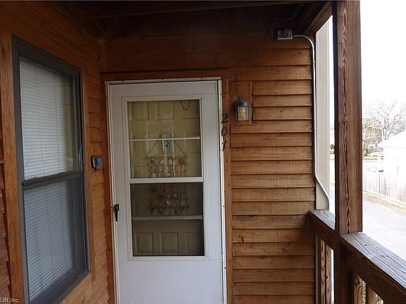 4th image of 8582 Chesapeake Blvd Unit 201