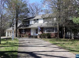 435 Carlton Rd, Wyckoff, NJ