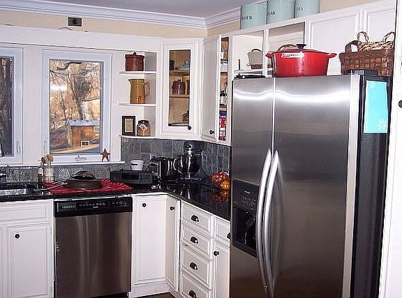 Kitchen-ss and granite countertops