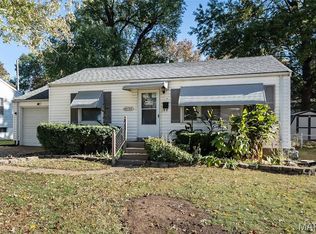 10132 Cabot Dr, Saint Louis, MO 63137