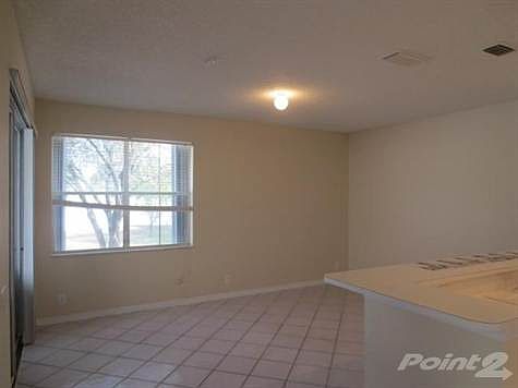 4th image of 865 Stanton Dr