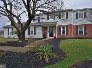 5345 Ivystream Rd, Hatboro, PA 19040