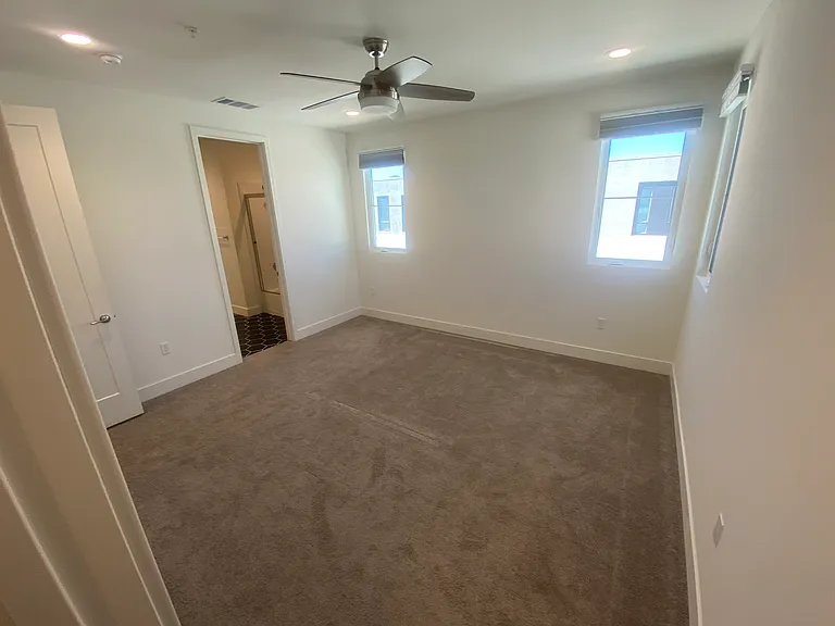 2055 Starling Ln #2055 — Photo 17