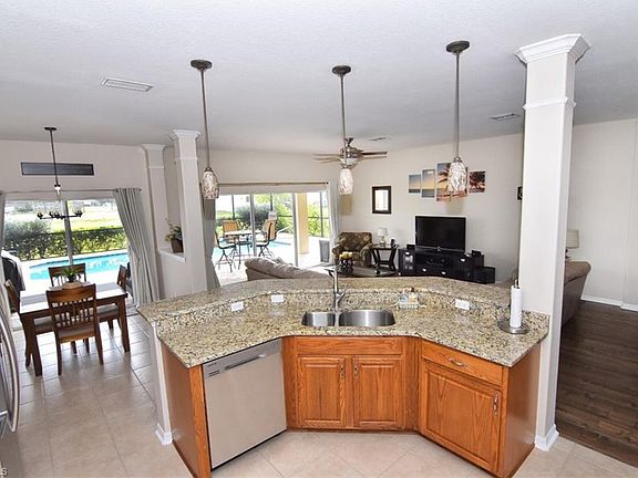 3rd image of 4406 NW 32nd Ln