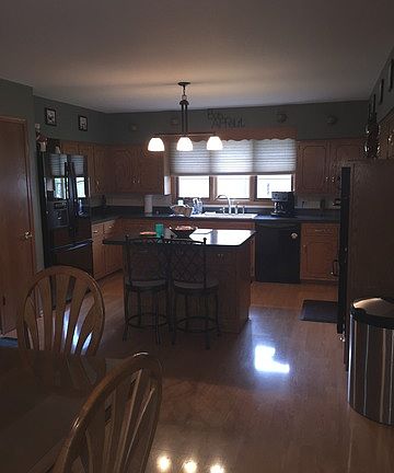 3rd image of 8106 161st Pl