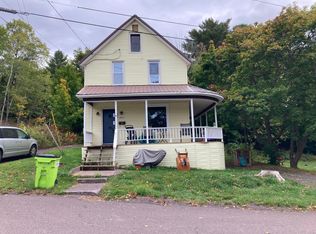 49064 Douglass St, Hancock, MI 49930