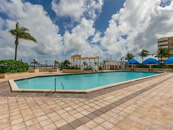 3rd image of 7601 E Treasure Dr APT 1514