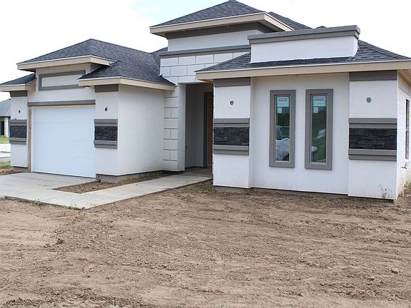 3rd image of 2913 Alexa Dr