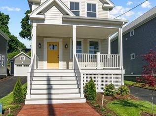 18 Duke St, East Greenwich, RI 02818