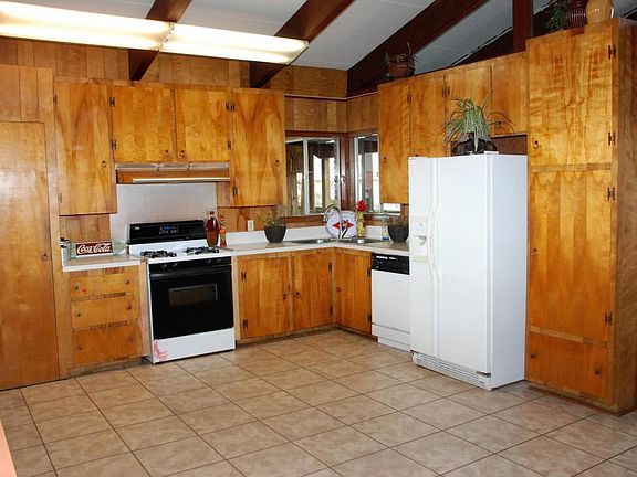 5th image of 723 Abdalla Blvd