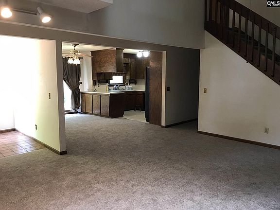 4th image of 1828 Woodvalley Dr