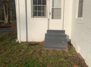 16413 Jefferson Davis Hwy APT 2, South Chesterfield, VA 23834